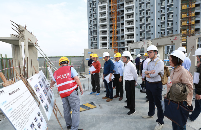 2018年12月6日，廣西區(qū)首個住宅裝配式建筑觀摩會在中天八建南寧興寧·大唐果項目順利召開。